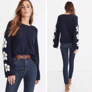 Madewell Belmore Floral-Sleeve Pullover Flower Sweater in Coziest Textured Yarn